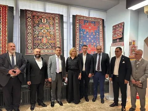 У Ірпені показали найбільшу в Україні колекцію азербайджанських килимів
