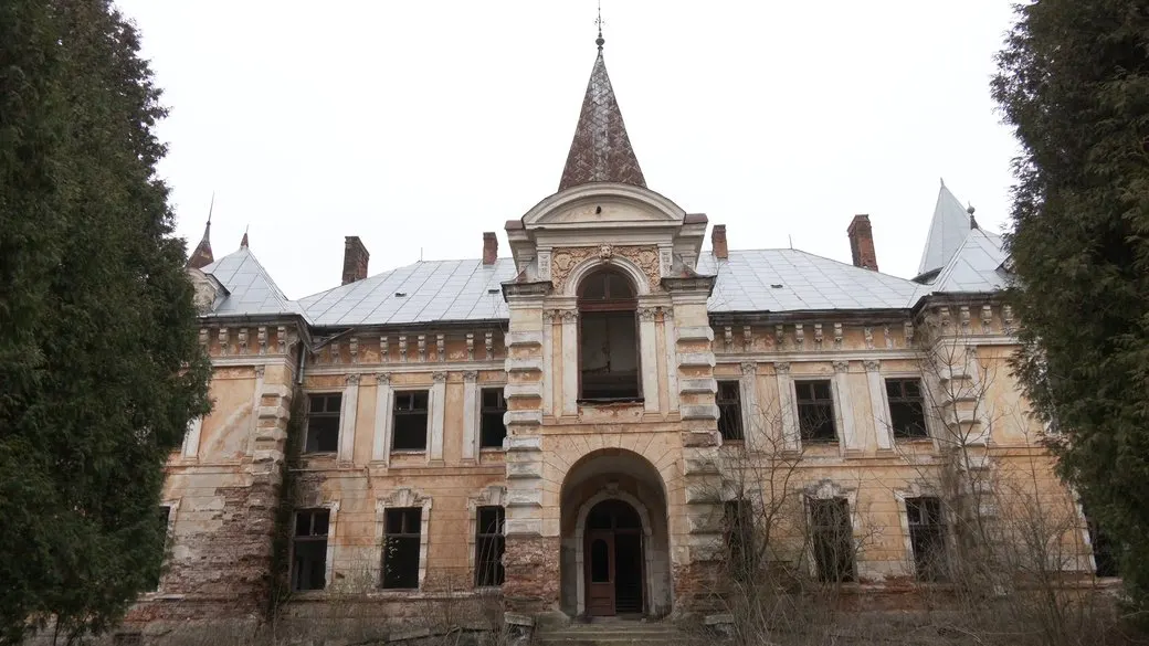 Садиба Рея на Франківщині: держава шукає інвесторів для відновлення палацу