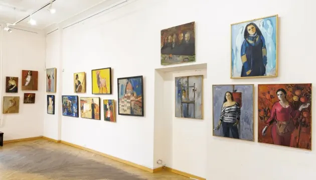«Херсон, який неможливо вкрасти»: у Києві показують картини Єгора Толкунова