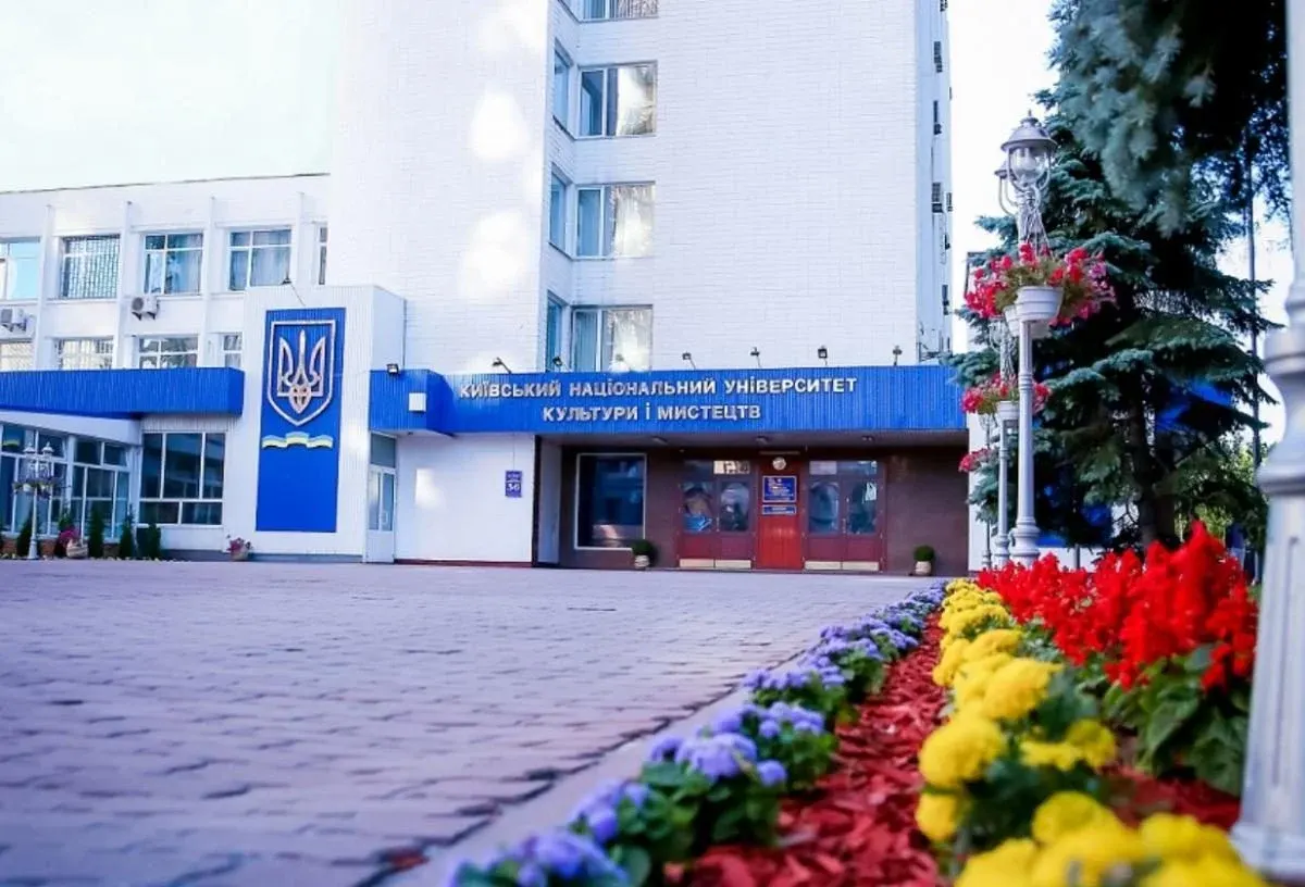 Професор Крипчук оскаржує звільнення з КНУКіМ: деталі справи