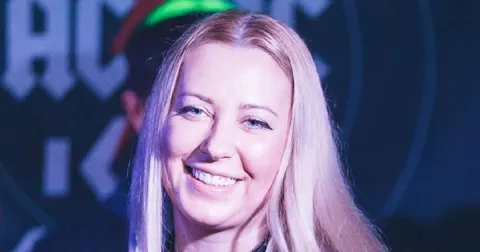 Тоня Матвієнко показала рідкісне фото з батьком: «Тепер ви знаєте, на кого я схо