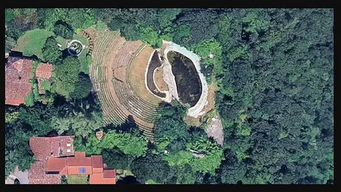 Фальшивий римський театр в Італії: як туристів дурили десятиліттями