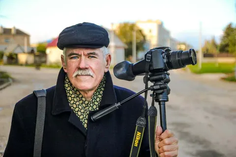 Скалат у світлинах: у замку відкривають виставку пам’яті Віктора Феськіва