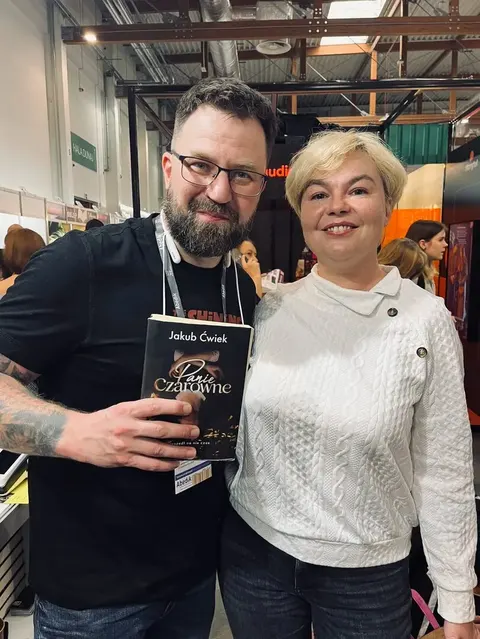 Польський письменник безоплатно передасть права на книжку українському видавницт